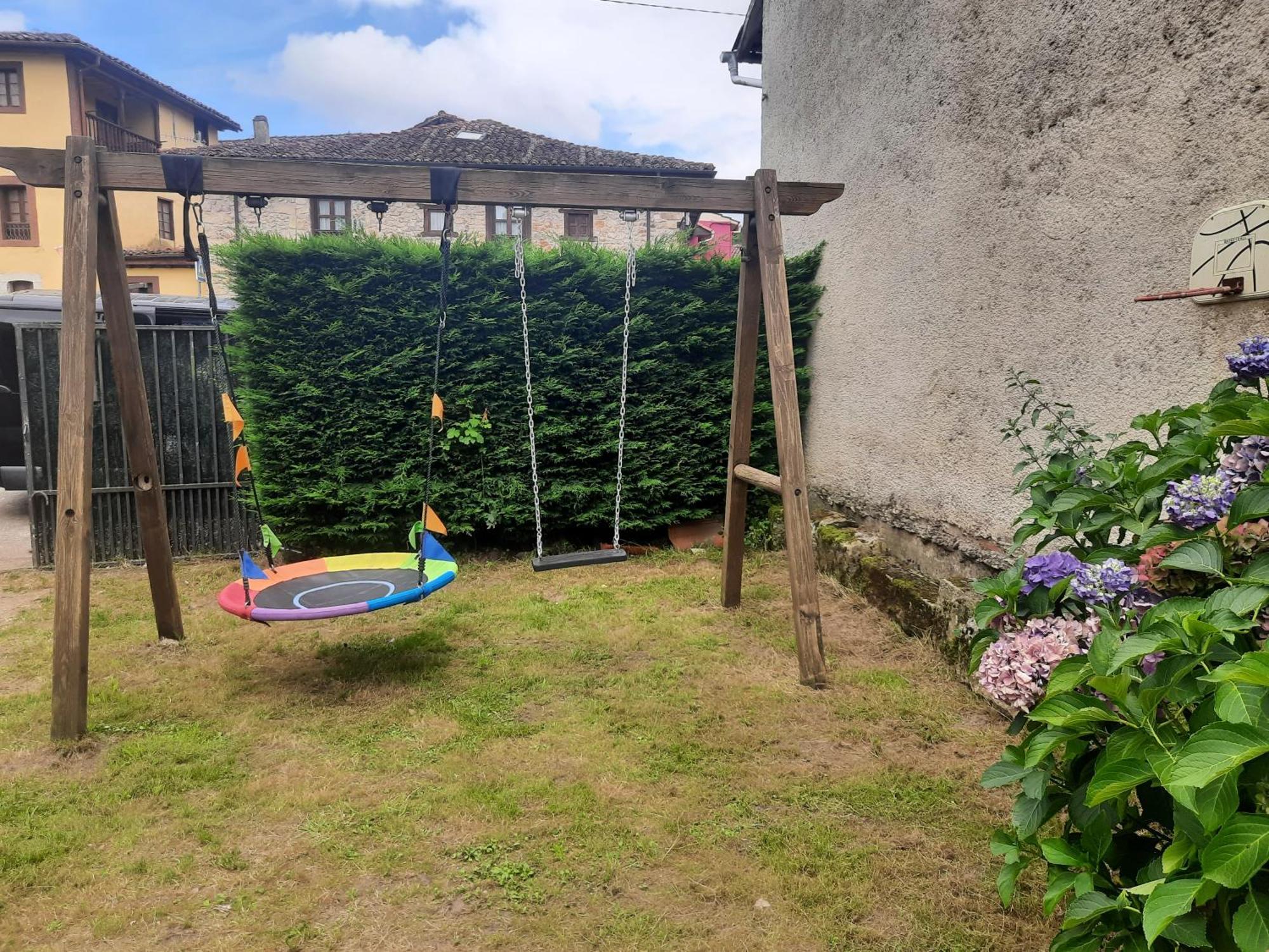 Apartamentos Rurales La Candaliega Onís Exteriör bild