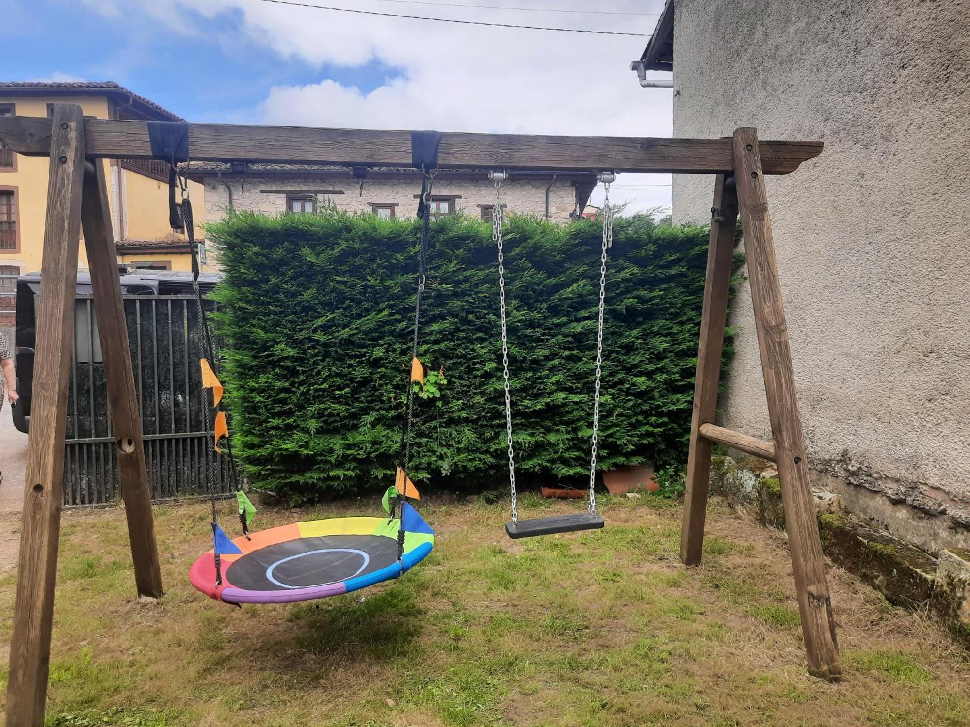 Apartamentos Rurales La Candaliega Onís Exteriör bild